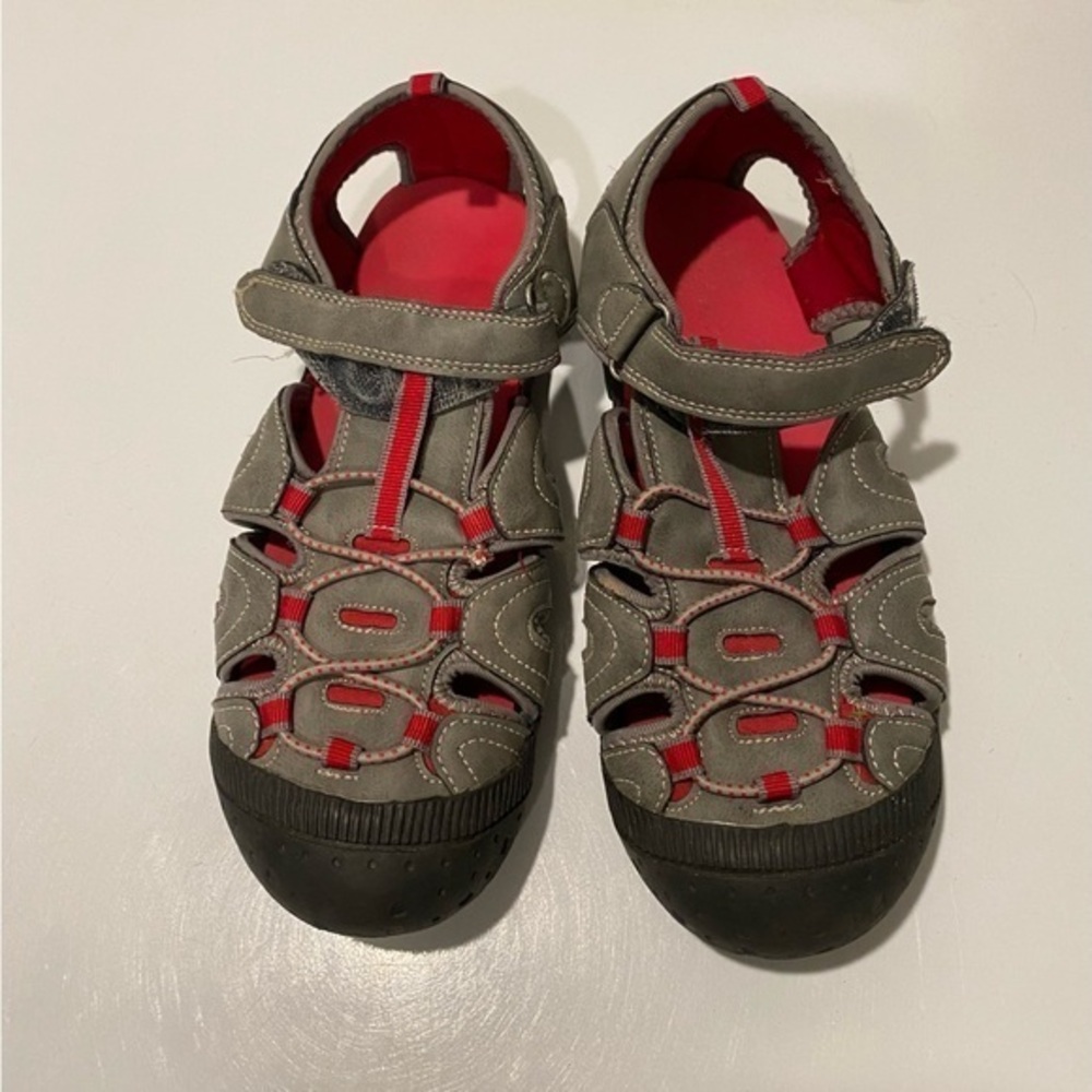 Men’s Grey and Red Sandals